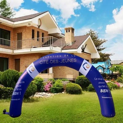 Arco gonfiabile con logo personalizzato per eventi sportivi