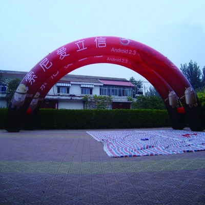 Nuovo design pubblicitario all'aperto arco gonfiabile con stampa del logo verlcro per la promozione del marchio di eventi sportivi