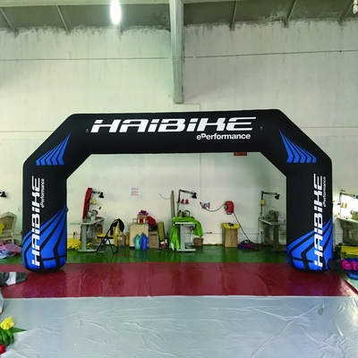 Arco sportivo gonfiabile esterno gigante arco da gara per il divertimento della competizione