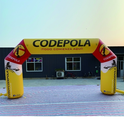 Arco sportivo gonfiabile esterno gigante arco da gara per il divertimento della competizione