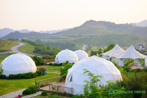 Nuovo design da 4 a 10 persone 850g di tessuto in PVC Glamping Dome Camera di lusso Tende