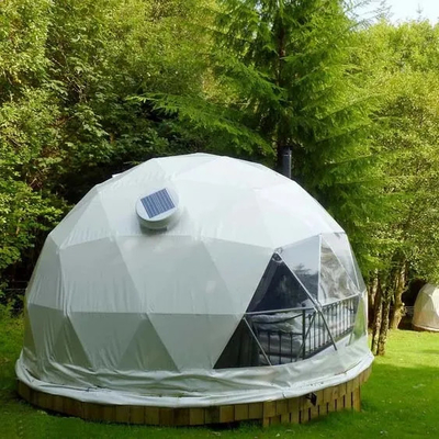 Luoghi di lusso con tenda a cupola geodetica