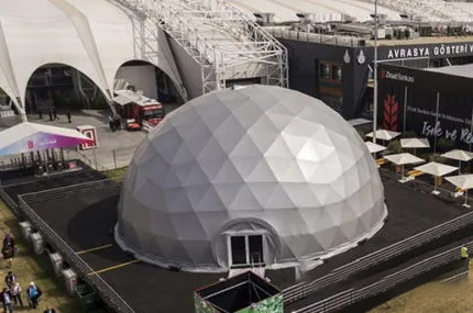 Tenda a cupola gonfiabile pesante 500 persone Tenda da campeggio impermeabile