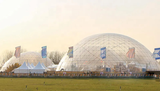 Tenda a cupola gonfiabile pesante 500 persone Tenda da campeggio impermeabile