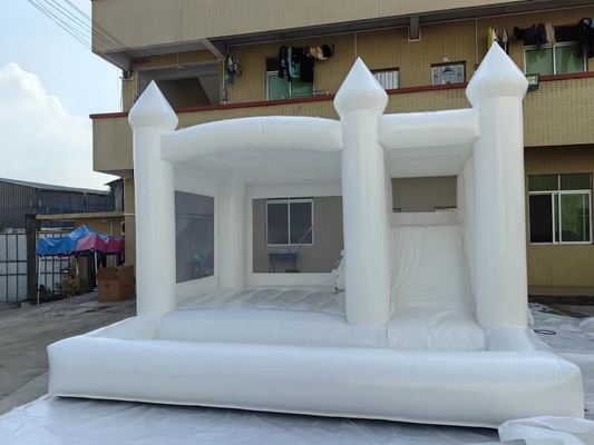 PVC Commercial Bounce House Castello gonfiabile con scivolo per bambini
