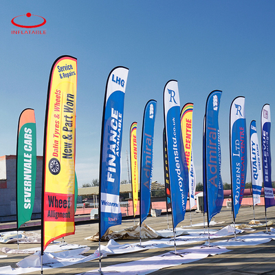 Personalizzazione Water Beach bandiera e banner pubblicitari piume bandiere con base bandiera lacrimogena personalizzata